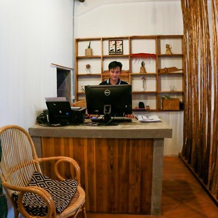 Petit Espace Boutique Hostel فيينتيان المظهر الخارجي الصورة