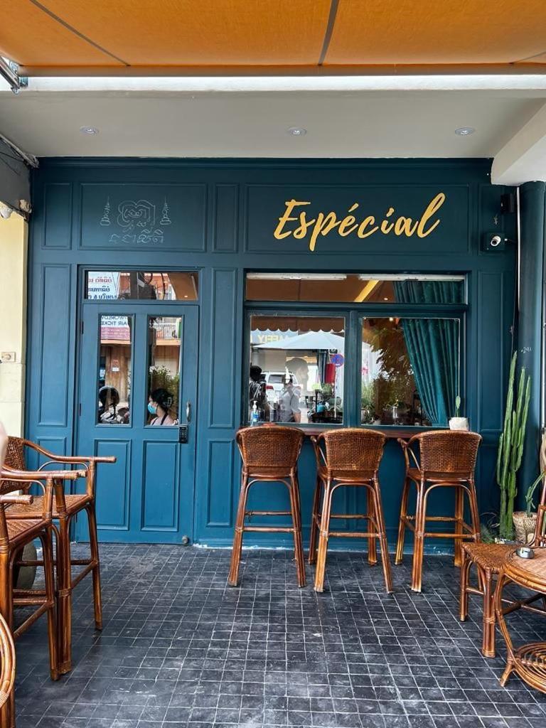 Petit Espace Boutique Hostel فيينتيان المظهر الخارجي الصورة