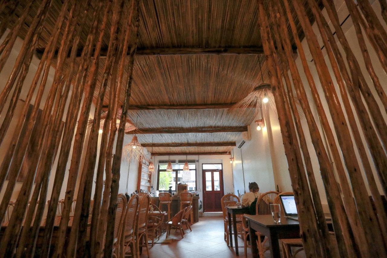 Petit Espace Boutique Hostel فيينتيان المظهر الخارجي الصورة