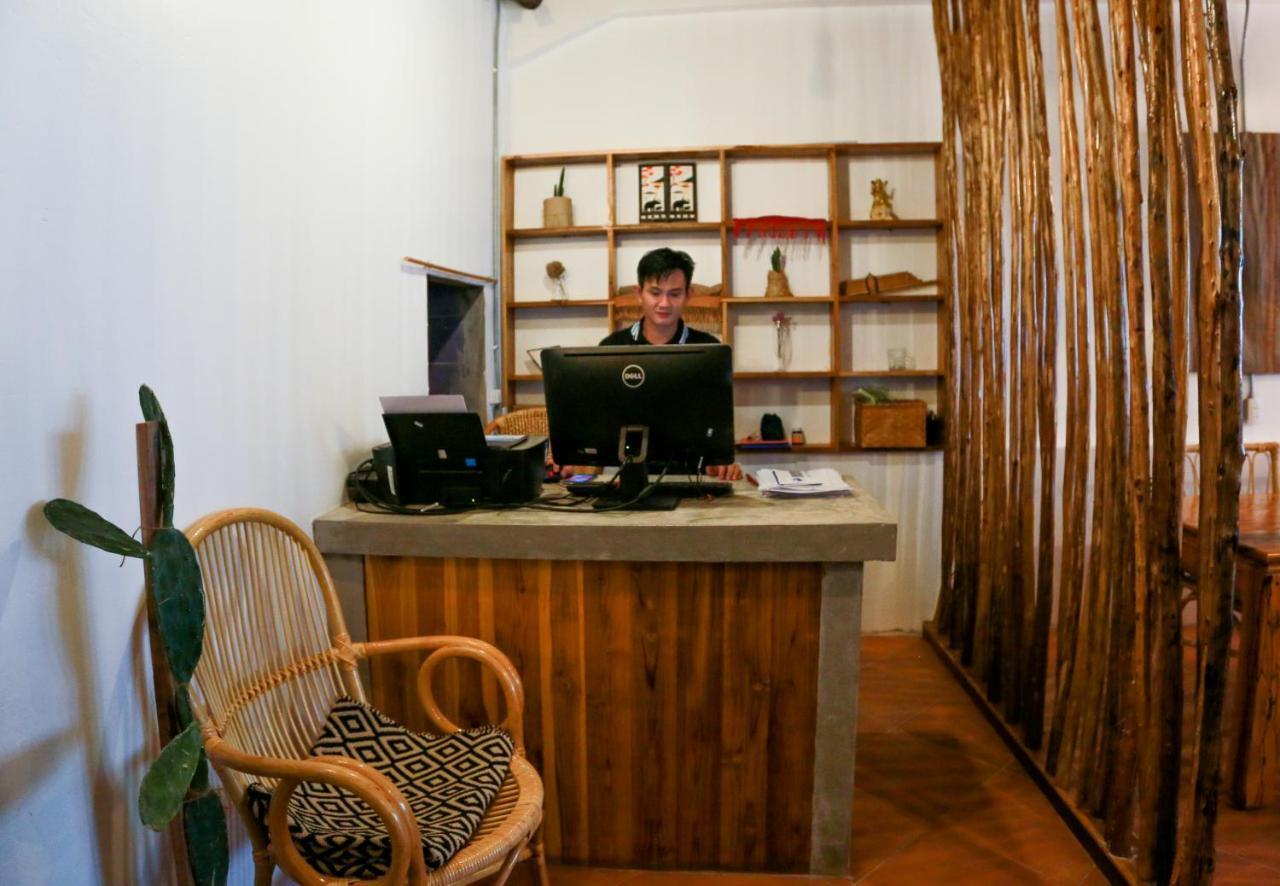 Petit Espace Boutique Hostel فيينتيان المظهر الخارجي الصورة