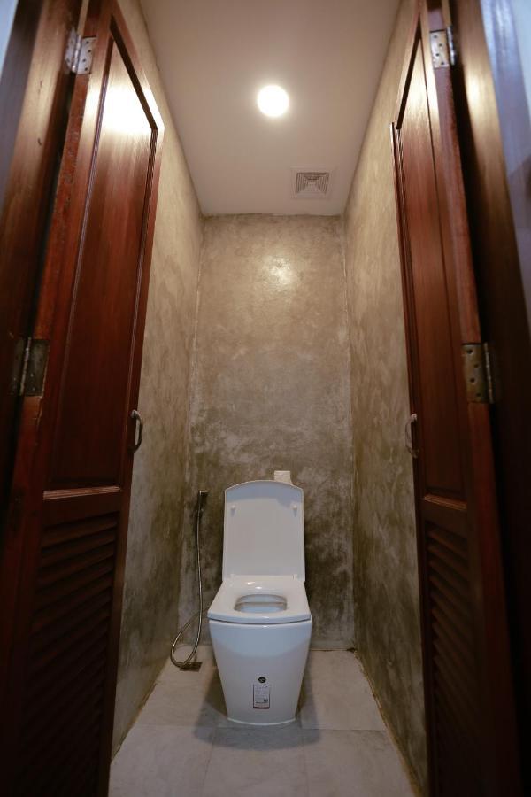 Petit Espace Boutique Hostel فيينتيان المظهر الخارجي الصورة