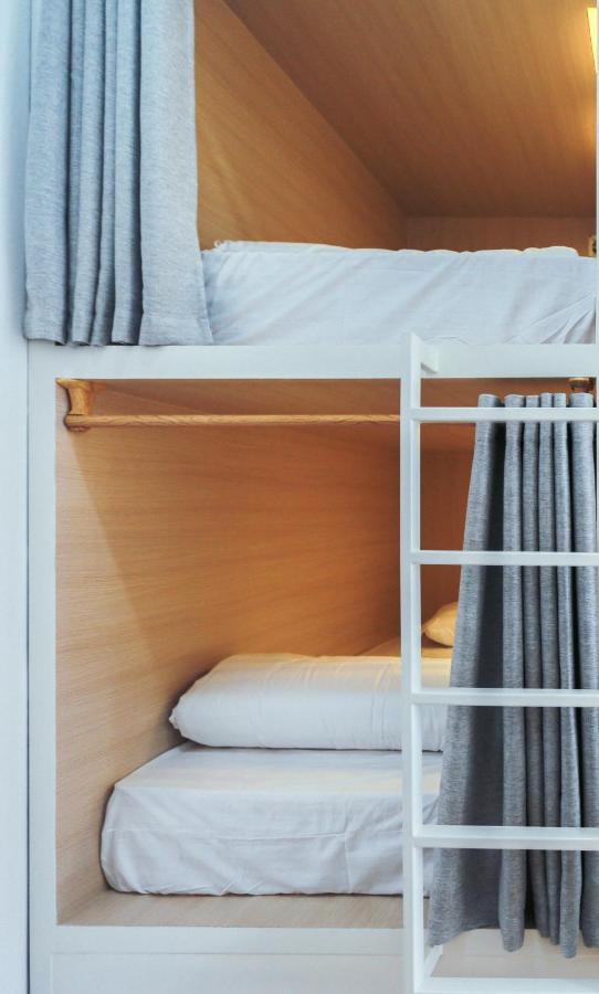 Petit Espace Boutique Hostel فيينتيان المظهر الخارجي الصورة